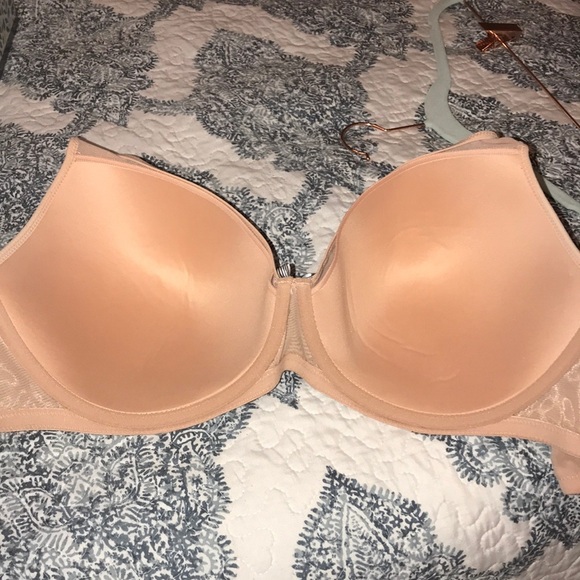 Sexy netting covered Adore Me bra - Picture 7 of 7